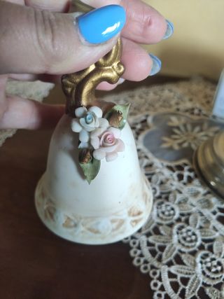 Campana oro ceramica muyer Capodimonte nuova