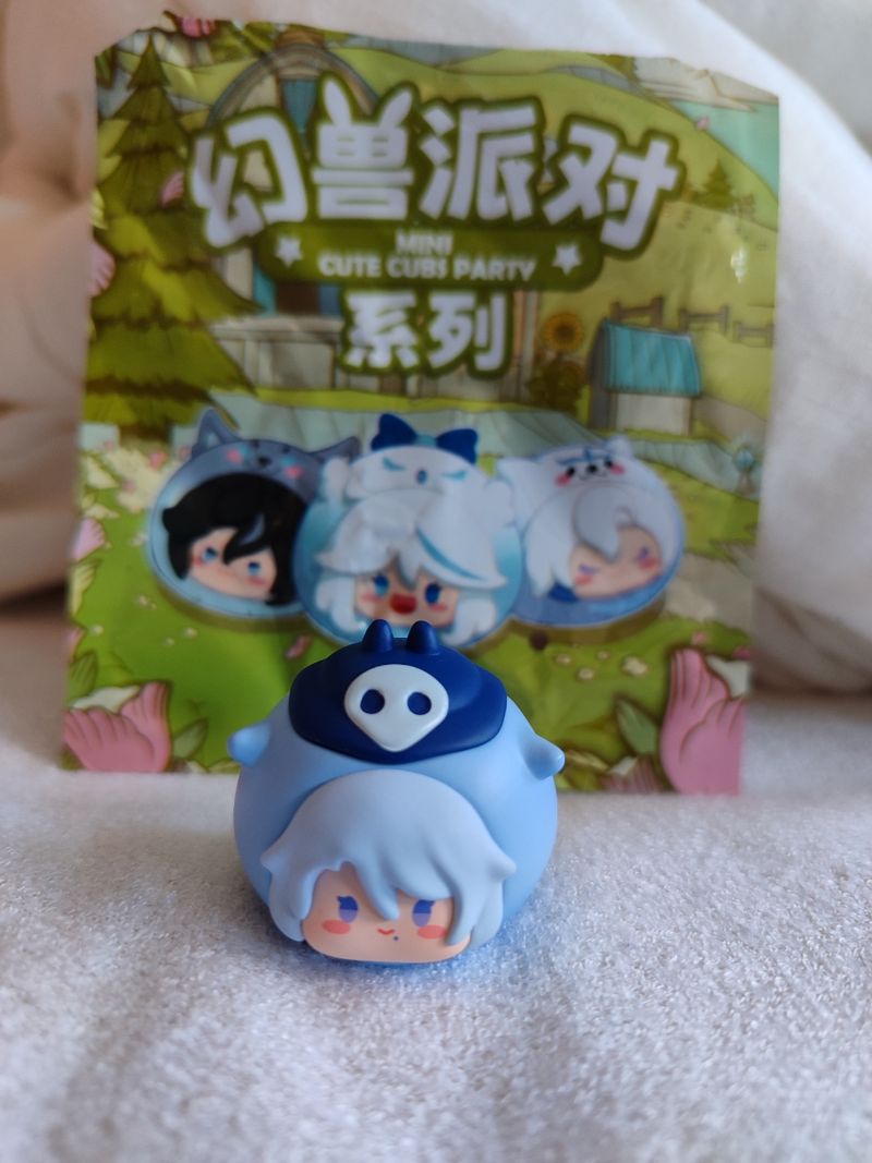 Imagen de Figurita Ayato Kamisato Genshin Impact