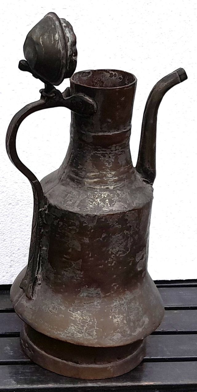 Antica brocca in rame, sec XIX