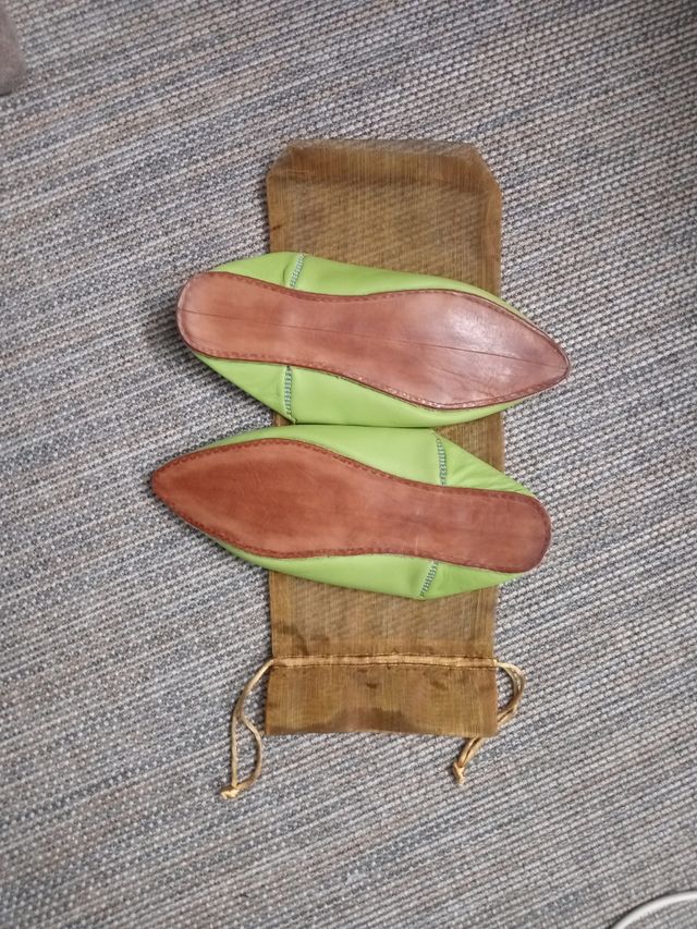 Babuchas - Pantuflas originales de cuero.