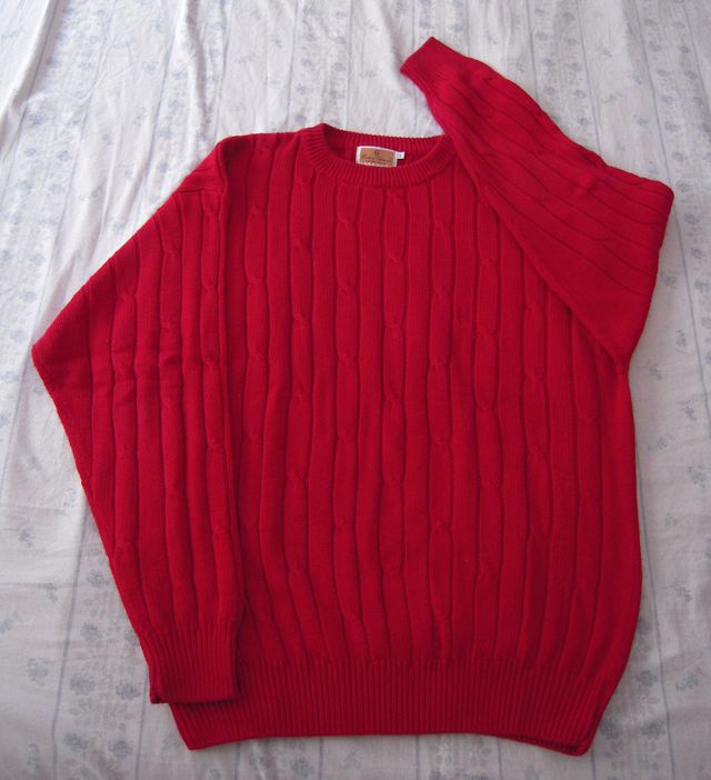 Maglione in cotone colore rosso treccia (nuovo)