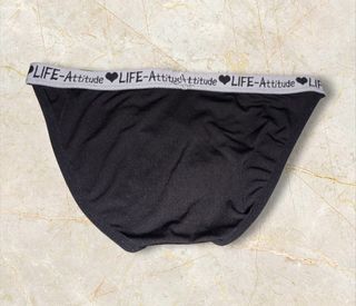 Slip negro cintura fina