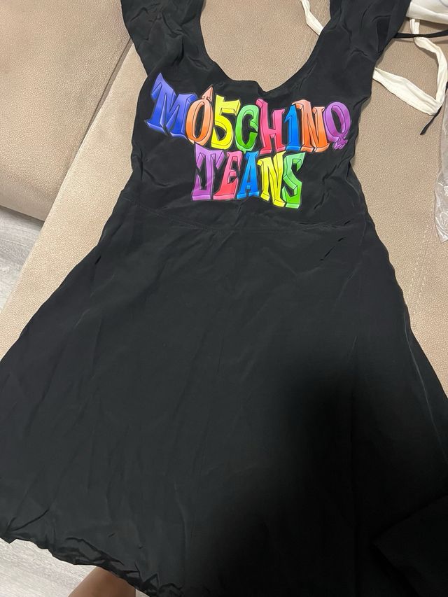 Vestido moschino