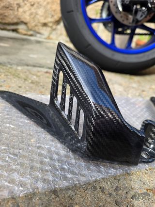 Yamaha r1 2020-2025