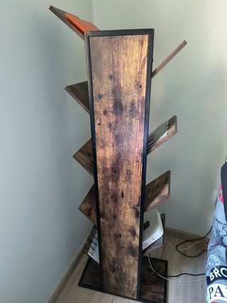 Estantería en árbol