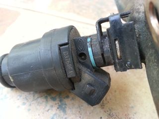 Rampa inyectores bmw 318i 318ci M43 194E1