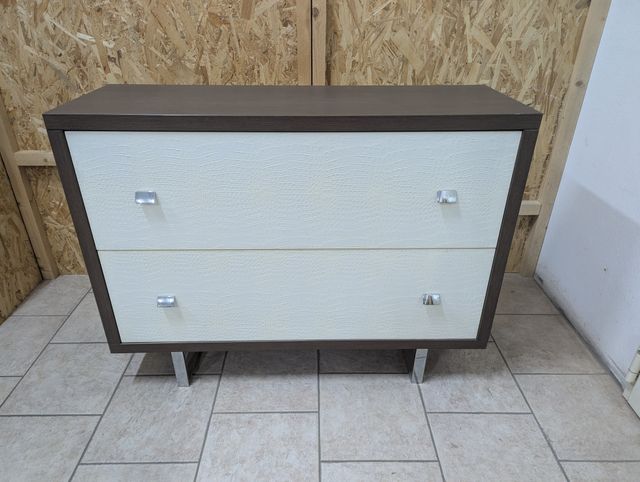 Cassettiera in legno ed effetto pelle, nuova