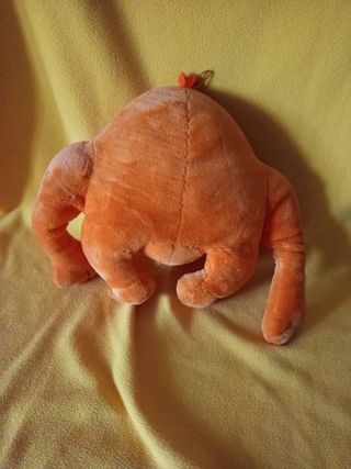 MUÑECO DE PELUCHE