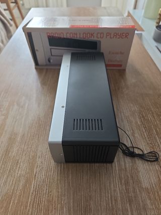 Radio con forma de vídeo CD