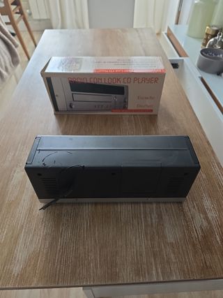 Radio con forma de vídeo CD