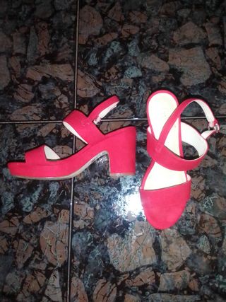 Zapatos rojos