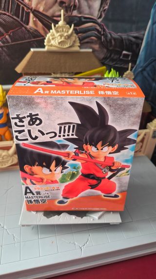 Figura Dragon Ball de Goku. Nueva, CON CAJA.