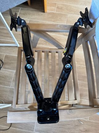 Soporte pared dos monitores