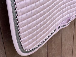 ANKY mantilla doma clasica terciopelo rosa