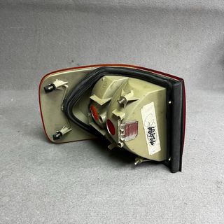 Piloto trasero derecho audi 90 b3 hella