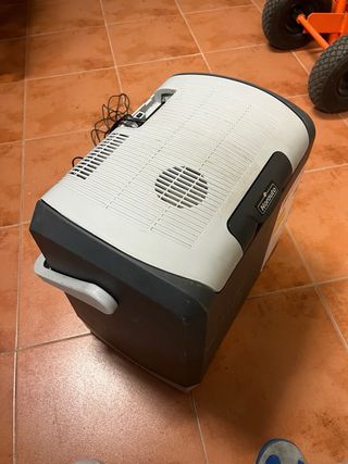 Nevera norauto 24L