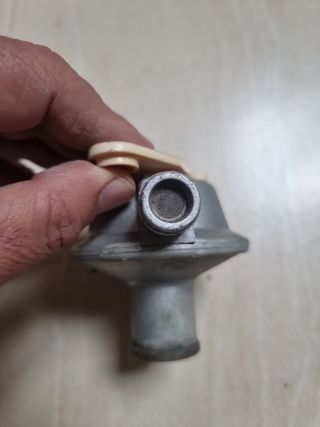 Regulador de gas 37 mbar- 4kg