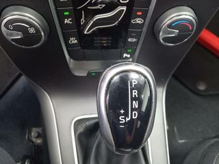 Volvo V40 1.5 T2 BLACK EDITION GEAR.GPF