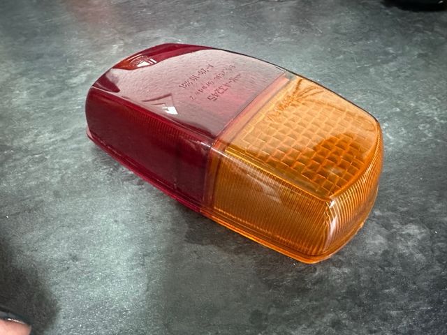 Tulipa trasera DKW F1000