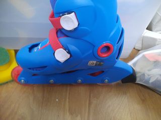 Roller skating patinete niño talla 28-30 NUEVOS