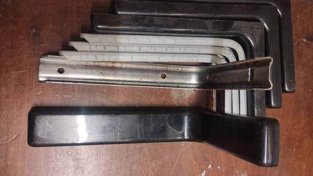 Reggimensole e piedini