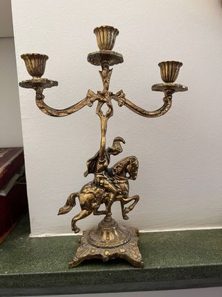 Candelabro de bronze