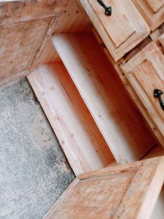 ANTIGUO APARADOR BUENA MADERA B ESTAD