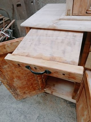 ANTIGUO APARADOR BUENA MADERA B ESTAD