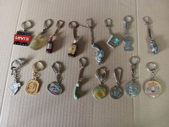 Llaveros antiguos. Decoracion Vintage. Colección.
