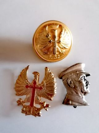 Varios objetos militares España antiguos
