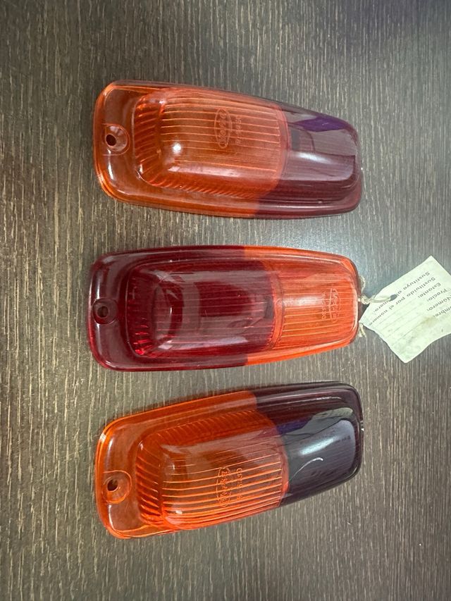 Tulipa trasera Mercdes L319