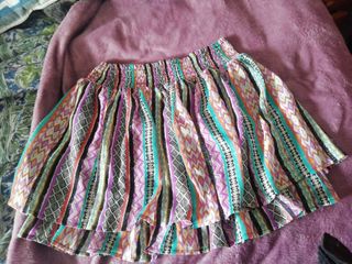 Lote de ropa de mujer hermosa