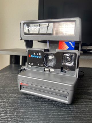 Cámara Polaroid 636 closeup