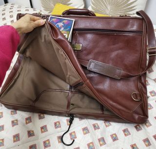 Porta trajes de calidad Valisa