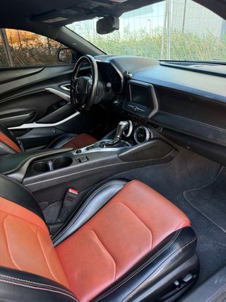 Vendo Chevrolet Camaro 2018