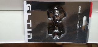 Zapatillas ciclismo de montaña blancas con calas