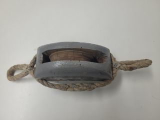 Antigua polea naval barco