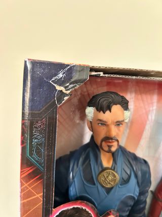 Marvel Avengers Doctor Strange y Scarlet