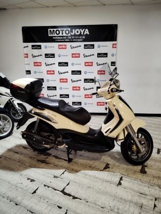 PIAGGIO BEVERLY 400 TOURER