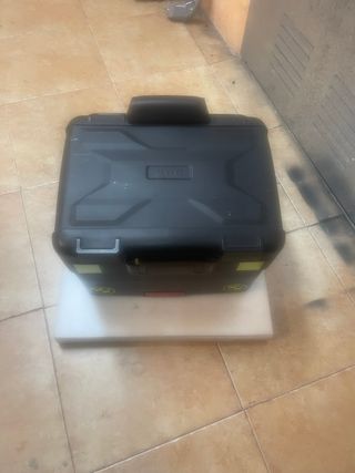 PARRILLA Y MALETA PARA BMW C 400 GT