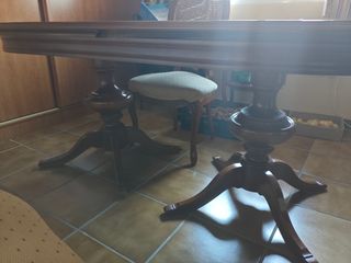 Mesa madera maciza y 6 sillas