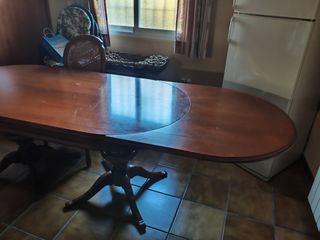 Mesa madera maciza y 6 sillas