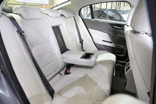 Jaguar XE   2.0I 147kW RWD Prestige Auto