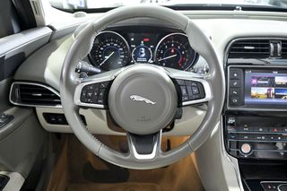 Jaguar XE   2.0I 147kW RWD Prestige Auto 