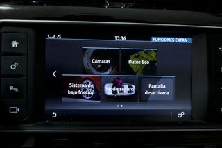 Jaguar XE   2.0I 147kW RWD Prestige Auto 