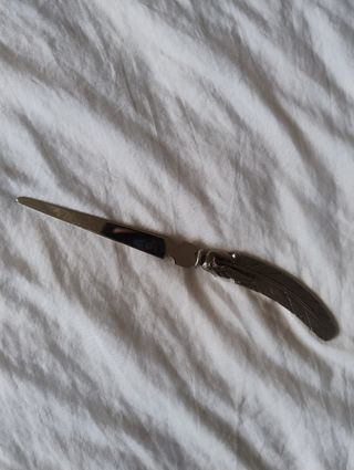 Abrecartas cisne vintage