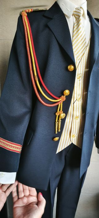 Traje 5 piezas Nuevo Comunión niño 12
