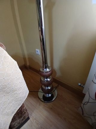 Lámpara de pie