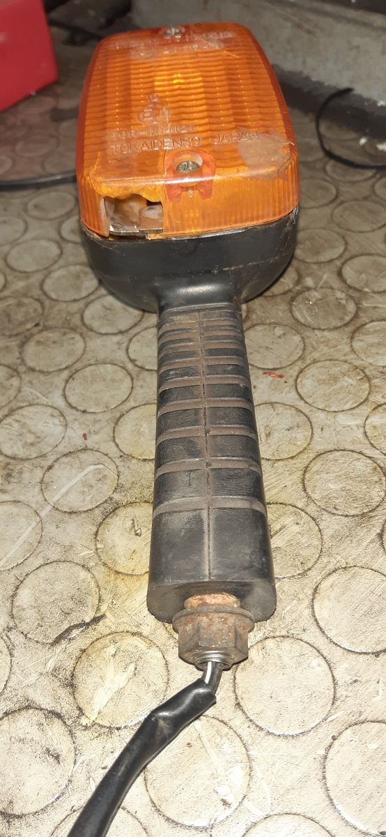 Suzuki dr 600 freccia anteriore