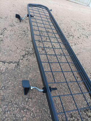 Red separación maletero Golf Plus.